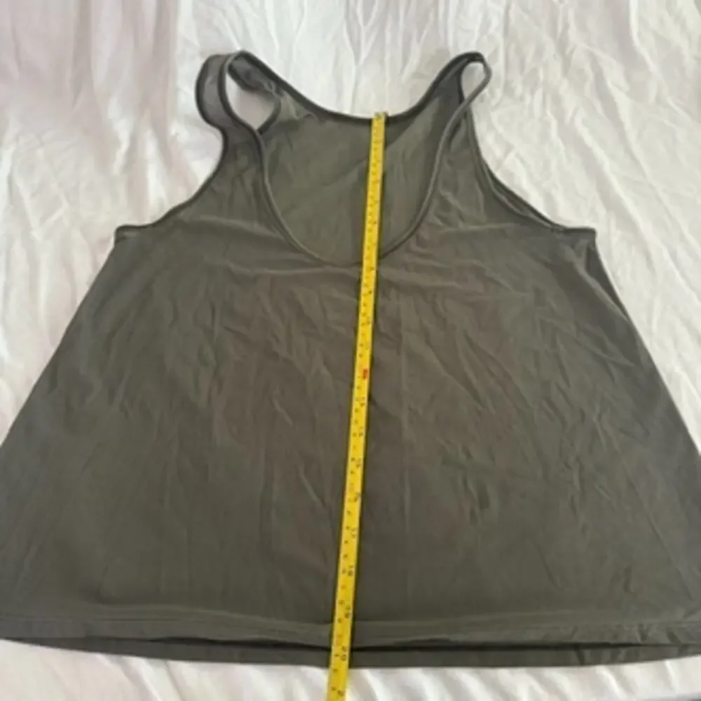 Lululemon scoop back tank top